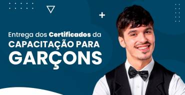 Entrega dos Certificados para os Garçons