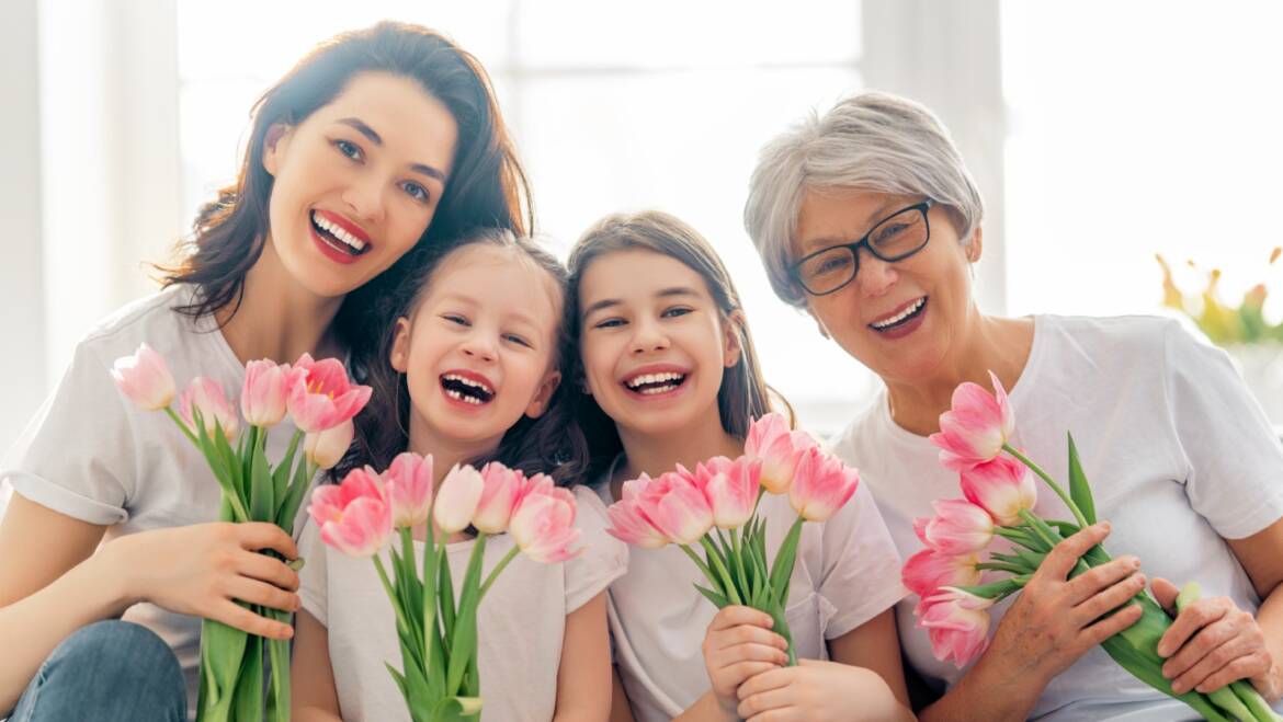 Saúde Integral da Mulher: Um Olhar Abrangente em Todas as Etapas da Vida